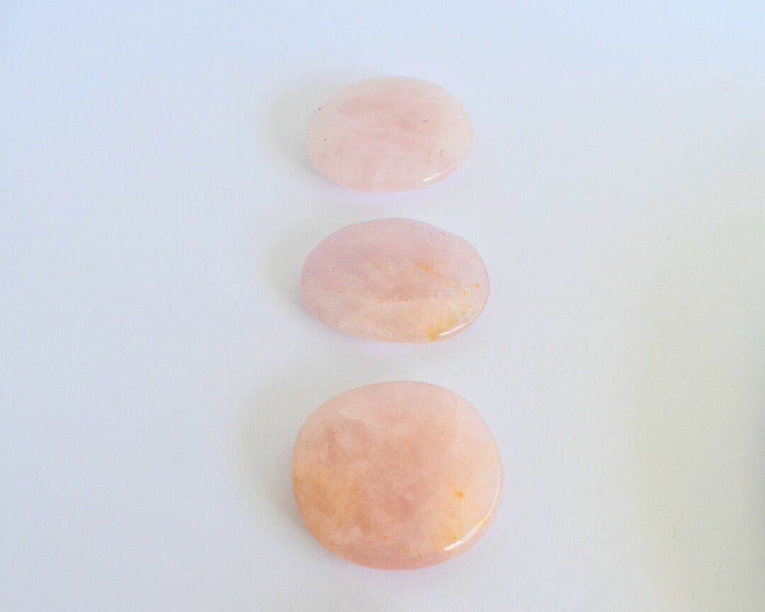 Rose Quartz - Palm Stone